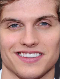 Daniel Sharman