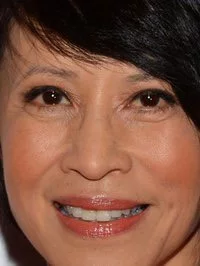 Lauren Tom