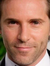 Alessandro Nivola