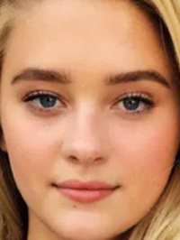 Lizzy Greene