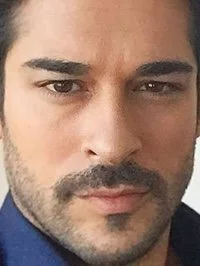 Burak Özçivit