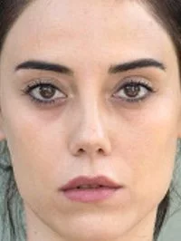 Cansu Dere