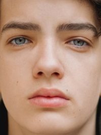 Kodi Smit-McPhee