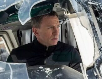 James Bond descubre la existencia de una misteriosa organización llamada 'Spectre'