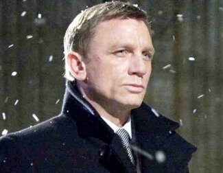 'Quantum of Solace' recupera a James Bond, quien, tras la traición de Vesper, se dirige a Haití