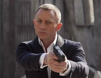 James Bond tiene que rescatar a un científico que ha sido secuestrado y está "Sin tiempo para morir"