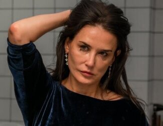 Una famosa decide tomar 'La sustancia' para acceder a una versión más joven de sí misma