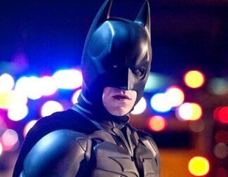 En 'El Caballero Oscuro: La leyenda renace', Batman se enfrenta a Bane tras un motín en Arkham