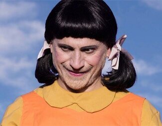 El tradicional especial de Nochevieja de José Mota parodia este año 'El juego del calamar' con políticos luchando por votos