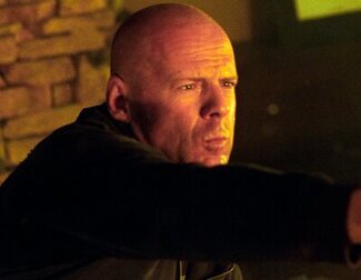 En 'Hostage', un negociador abandona su puesto tras haber fracasado en un atraco con rehenes