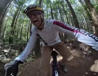 'Universo Calleja' pone rumbo a la Columbia Británica, donde Jesús sufrirá un feo accidente de bicicleta