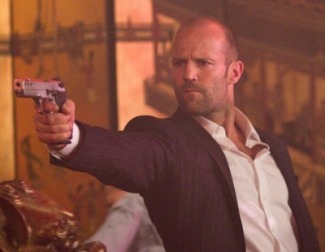 Una niña china es perseguida por varias mafias por su gran inteligencia en 'Safe' y Luke se encargará de protegerla