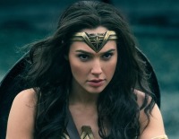 'Wonder Woman' es una guerrera que sale de su lugar de origen para enfrentarse a una gran amenaza