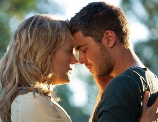 Tras regresar de la guerra de Irak, un marine intenta encontrar a una mujer que creía que era su amuleto de la suerte en 'Cuando te encuentre'