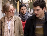 Ramiro, un aspirante a poeta, intenta olvidar a su antigua amante, Andrea en 'Todas las canciones hablan de mí'