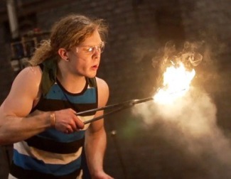 Mega dedica la noche a reponer varias entregas del programa 'Forjado a fuego'