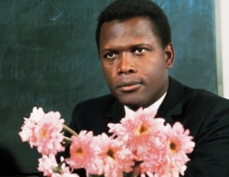 Sidney Poitier llega La 2 con el clásico "Rebelión en las aulas"