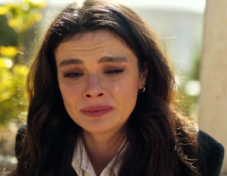 Alya entierra a su marido Boran en 'En tierra lejana'