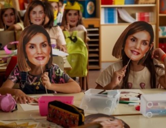 La Reina Letizia visita el colegio de 'Barrio Esperanza'