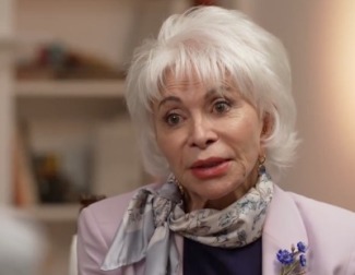 Henar Álvarez entrevista a la escritora Isabel Allende