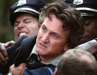Sean Penn ganó el Óscar al Mejor Actor por esta película