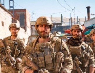 Jake Gyllenhaal en "The Covenant"