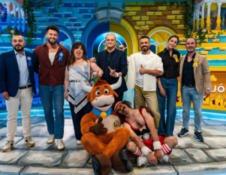 Javier de Hoyos y Dafne Fernández son los padrinos de la primera semifinal