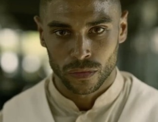 Nassim Lyes protagoniza "Farang"