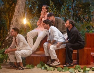 La primera hoguera de los chicos, en 'La isla de las tentaciones'