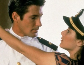 Richard Gere protagoniza 'Oficial y caballero'