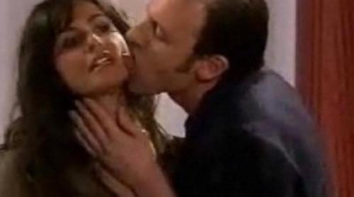 Nuria Roca, Antonio Resines y los camareros en 'Saturday Night Live'