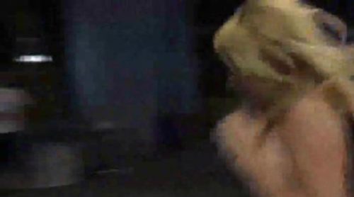 Kiko Hernández desnuda a María Lapiedra en 'Sálvame'