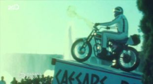 Discovery Channel estrena este jueves "Yo soy Evel Knievel", una película sobre la figura del mítico piloto