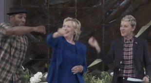 El candidato republicano Mike Huckabee parodia el "Hello" de Adele en su último anuncio