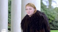 Sophie Turner, Sansa Stark en 'Juego de Tronos', recita "Hello" de Adele caracterizada como Jon Nieve