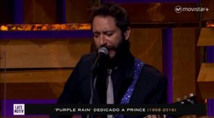 La banda de 'Late Motiv' rinde homenaje a Prince el día de su muerte interpretando 'Purple Rain'