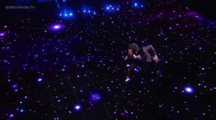 Actuación de Francia, Amir "J'ai Cherché" en Eurovisión 2016