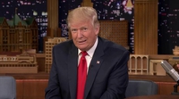 Jimmy Fallon despeina a Donald Trump en 'Tonight Show' para comprobar si lleva peluquín
