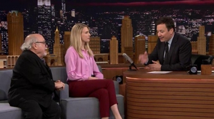 'The Tonight Show': Brit Marling ('The OA') y Danny DeVito visitan el programa de Jimmy Fallon