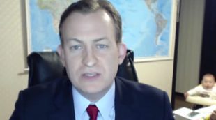 La desternillante irrupción de unos niños a su padre mientras era entrevistado por la BBC