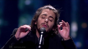 Eurovisión 2017: Salvador Sobral (Portugal) canta "Amar Pelos Dois" en el Festival