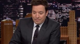 Jimmy Fallon rinde homenaje a su madre, recientemente fallecida, y se emociona en directo