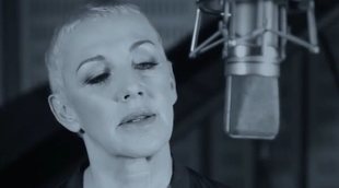 'Cuéntame cómo pasó': Ana Torroja canta la nueva versión de cabecera con imágenes inéditas de la temporada 20