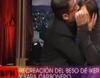 Buenafuente y Berto recrean el beso de Sara Carbonero e Íker Casillas