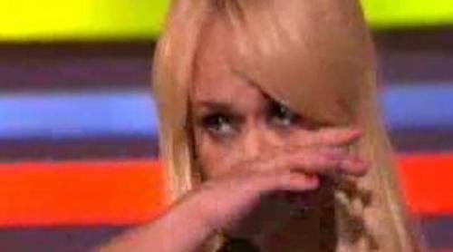 Patricia Conde y Berta Collado dedican una canción de despedida a Ángel Martín