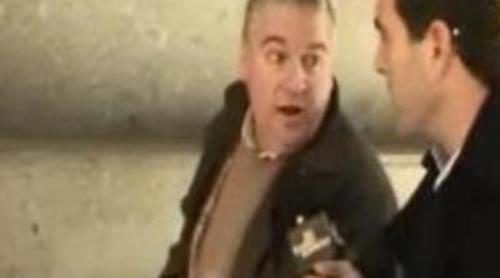 Gonzo se enfrenta contra la ira de un sancionado por la ley antitabaco