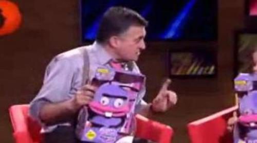 Wyoming le regala a una niña a Trancas y Barrancas de 'El hormiguero'