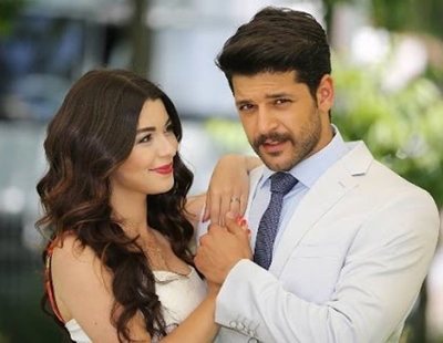 'Elif' cierra su primera temporada en Nova con una trágica amenaza en la boda de Zeynep y Selim