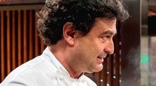 'MasterChef': Una candidata de la octava edición se lanza en columpio a Pepe Rodríguez en medio de las cocinas