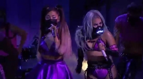 MTV VMAs 2020: Lady Gaga canta "Rain On Me" con Ariana Grande y un medley de "Chromatica"